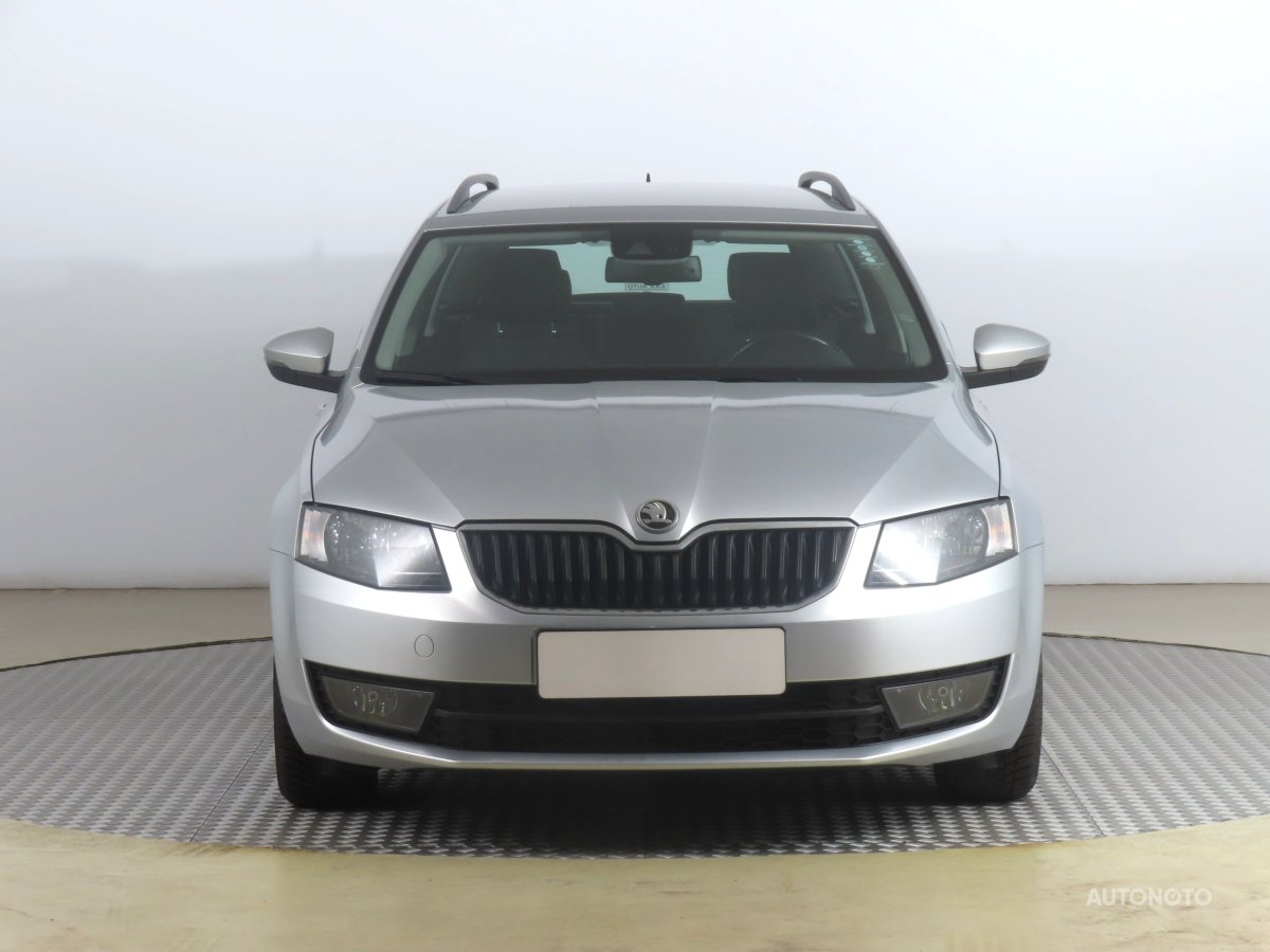 Škoda Octavia, 2013 - pohled č. 2