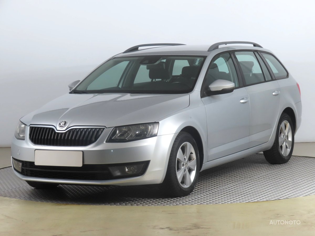 Škoda Octavia, 2013 - pohled č. 3