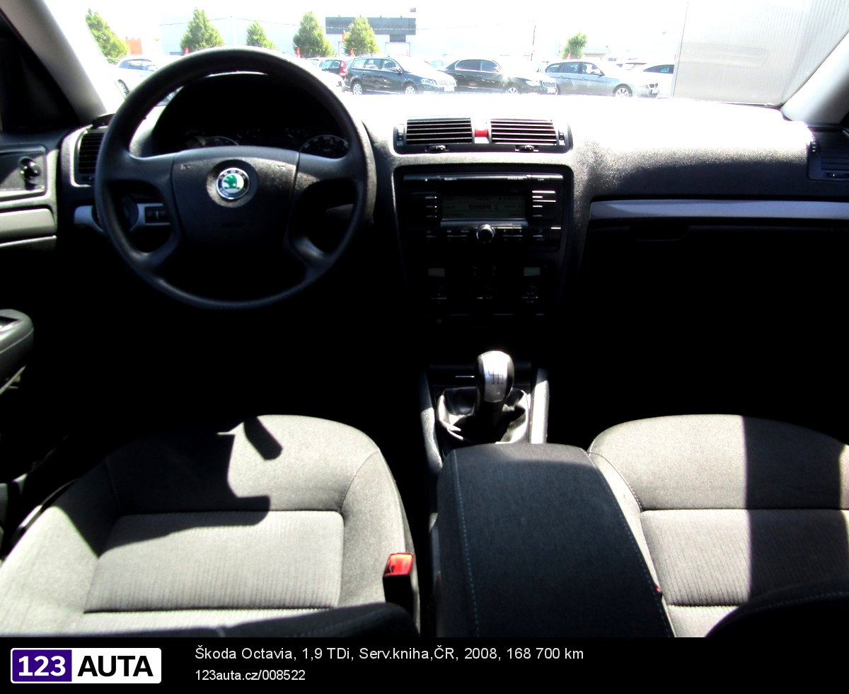 Škoda Octavia, 2008 - pohled č. 12