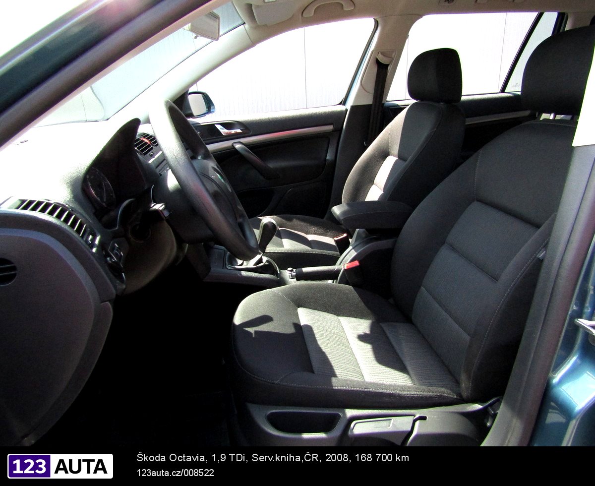 Škoda Octavia, 2008 - pohled č. 14