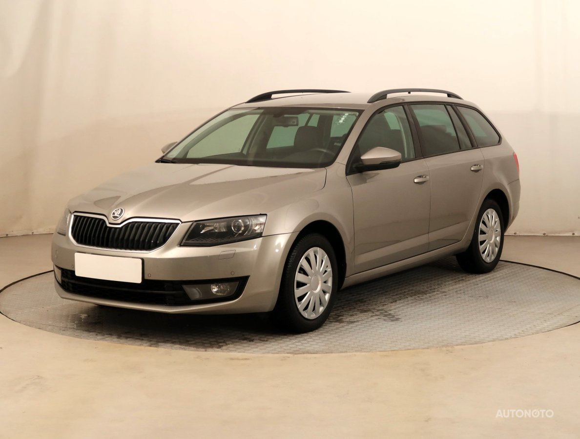 Škoda Octavia, 2013 - pohled č. 3