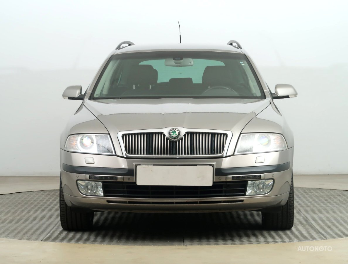 Škoda Octavia, 2007 - pohled č. 2