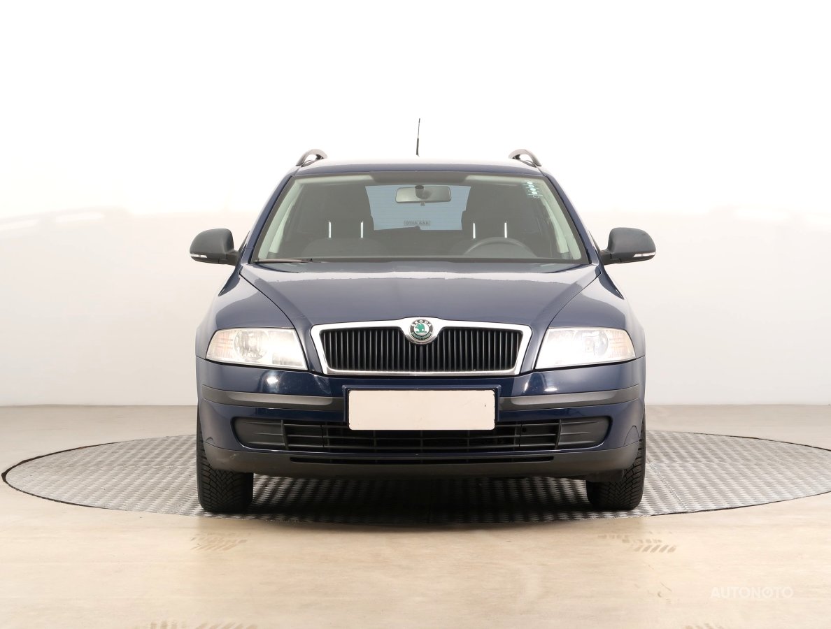 Škoda Octavia, 2012 - pohled č. 2