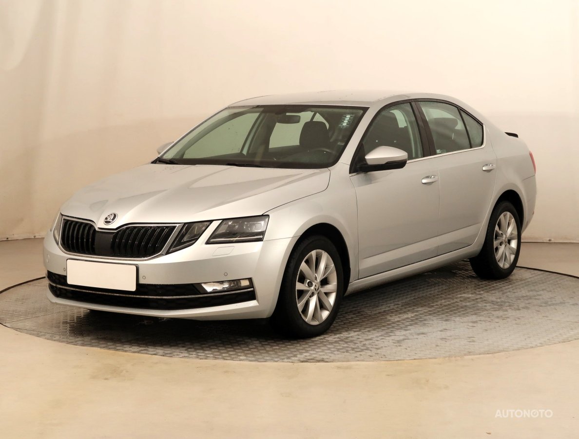 Škoda Octavia, 2018 - pohled č. 3