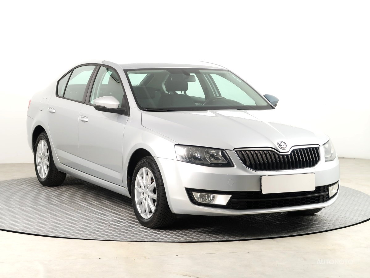 Škoda Octavia, 2013 - celkový pohled