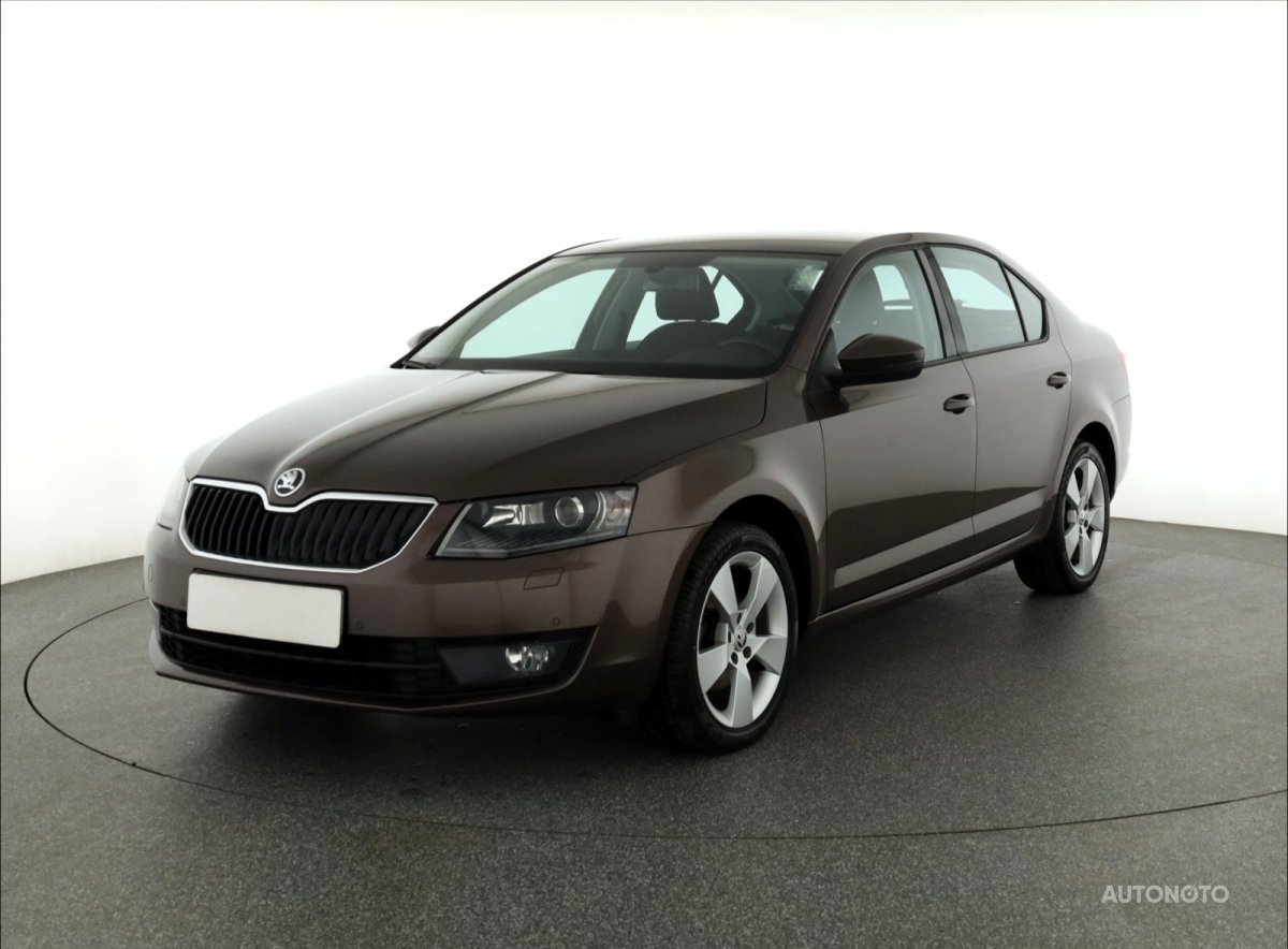 Škoda Octavia, 2013 - pohled č. 3