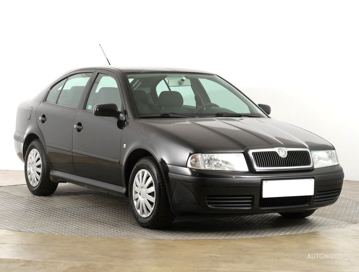 Škoda Octavia, 2004 - celkový pohled