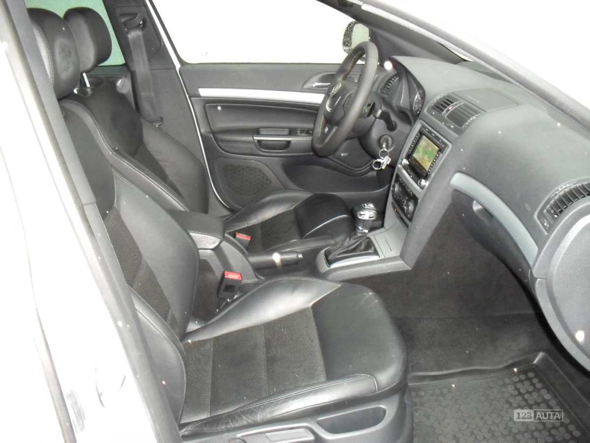 Škoda Octavia, 2011 - pohled č. 15