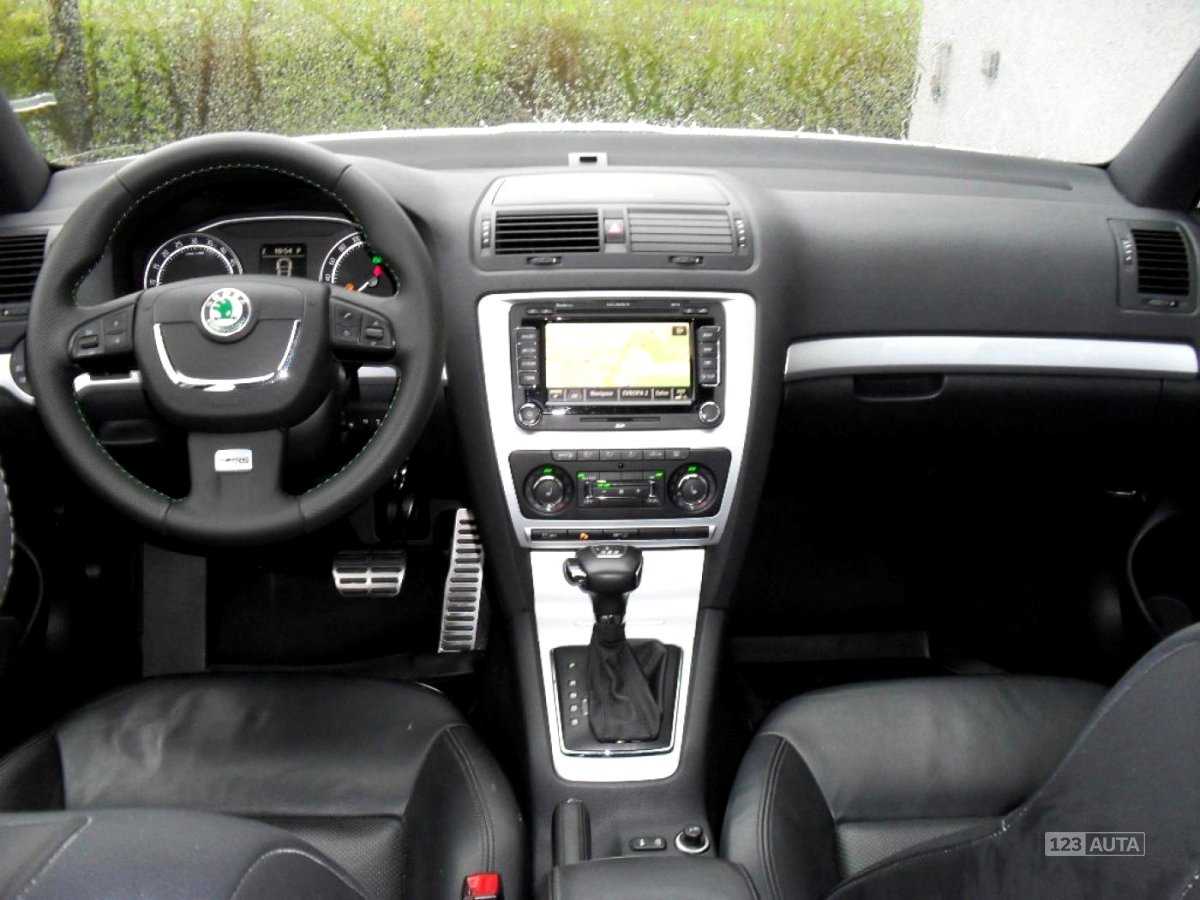 Škoda Octavia, 2011 - pohled č. 17