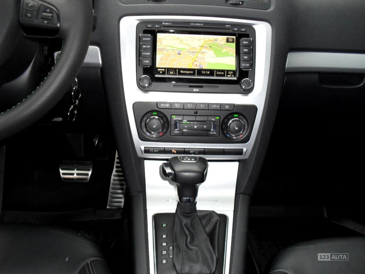 Škoda Octavia, 2011 - pohled č. 18