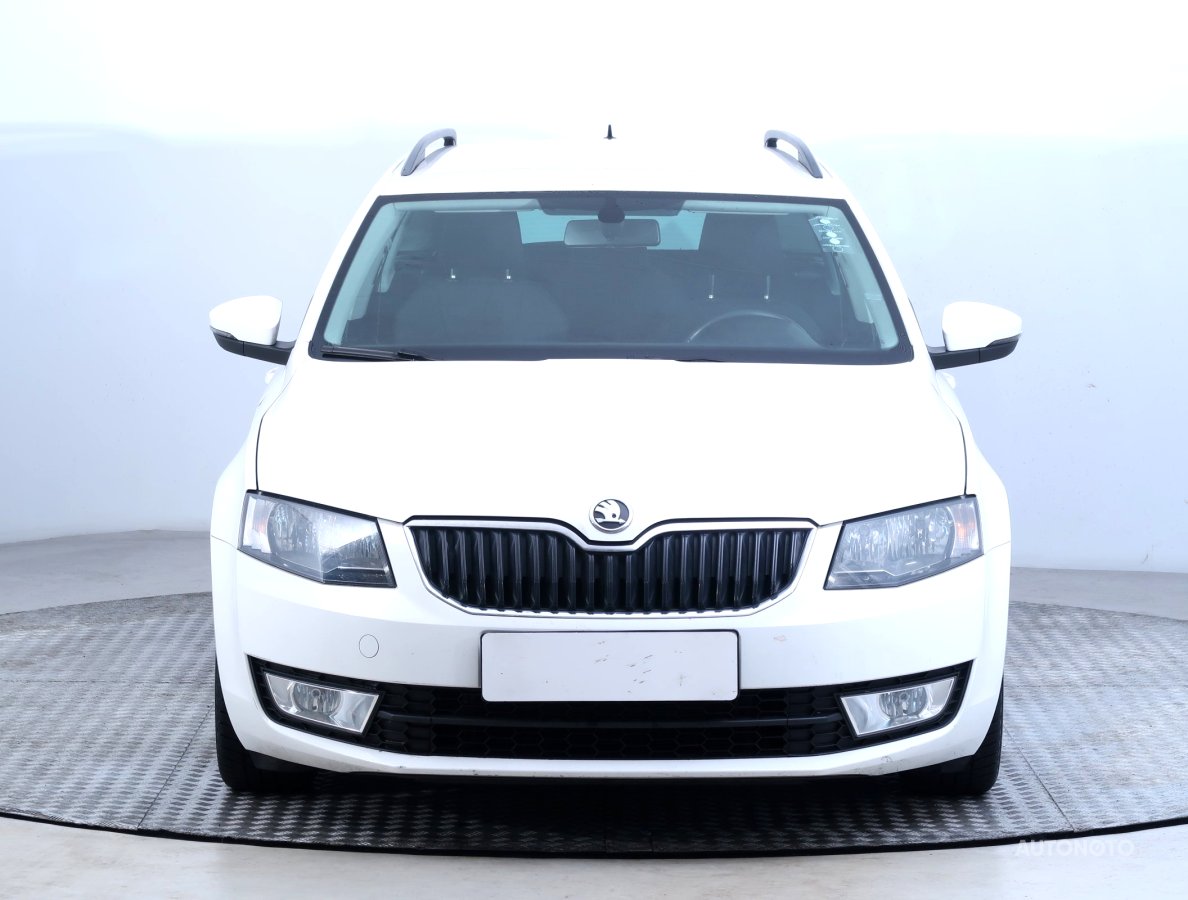 Škoda Octavia, 2013 - pohled č. 2