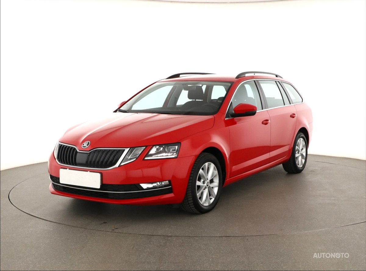 Škoda Octavia, 2018 - pohled č. 3