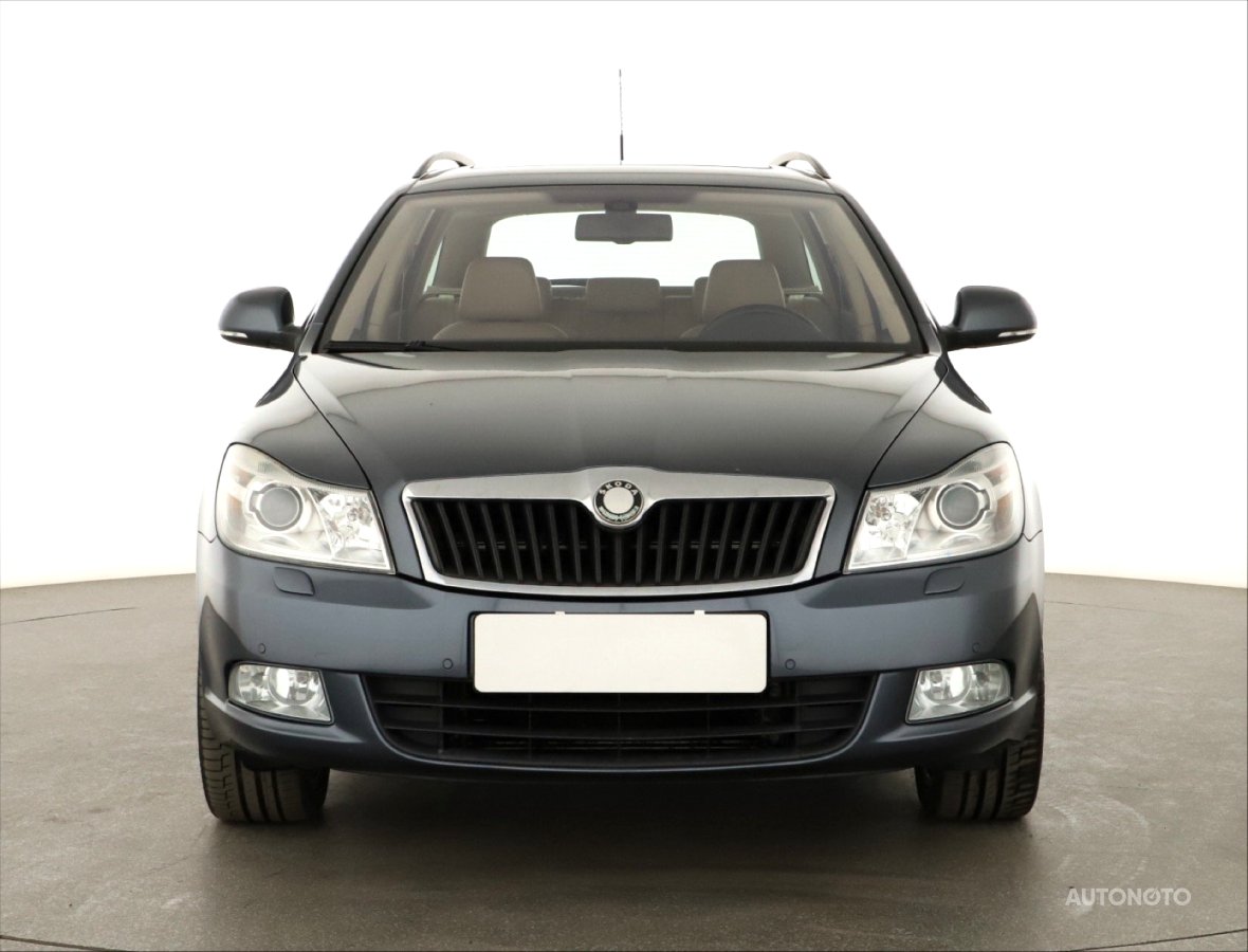 Škoda Octavia, 2010 - pohled č. 2
