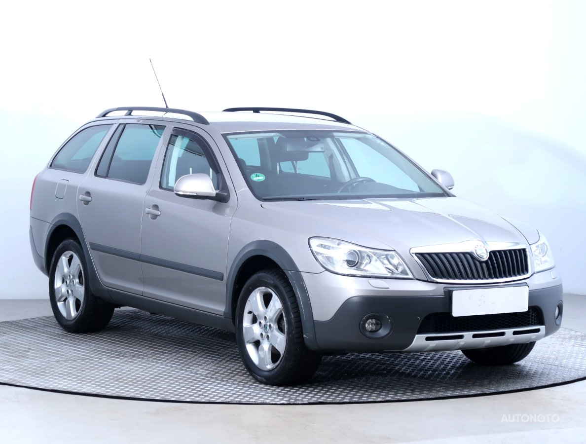 Škoda Octavia, 2012 - celkový pohled
