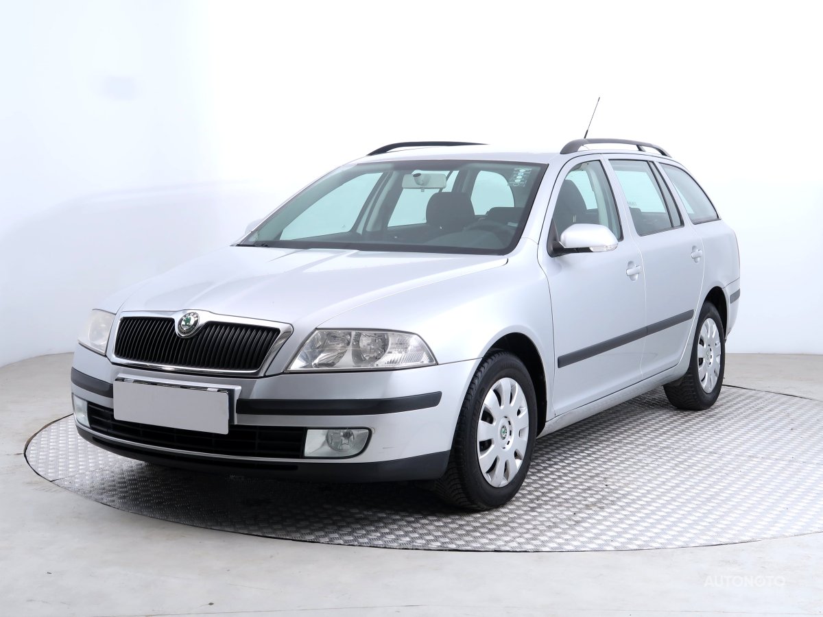 Škoda Octavia, 2008 - pohled č. 3