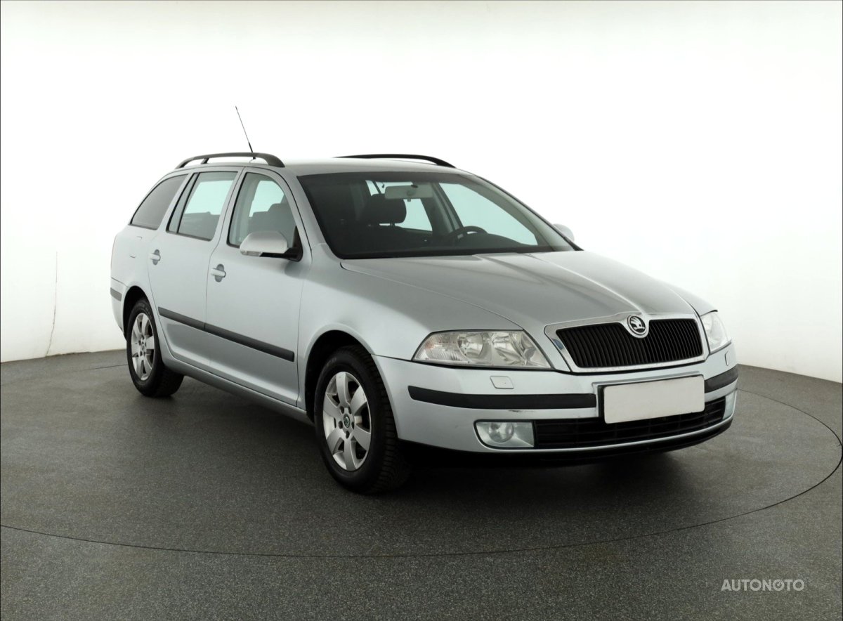 Škoda Octavia, 2008 - celkový pohled