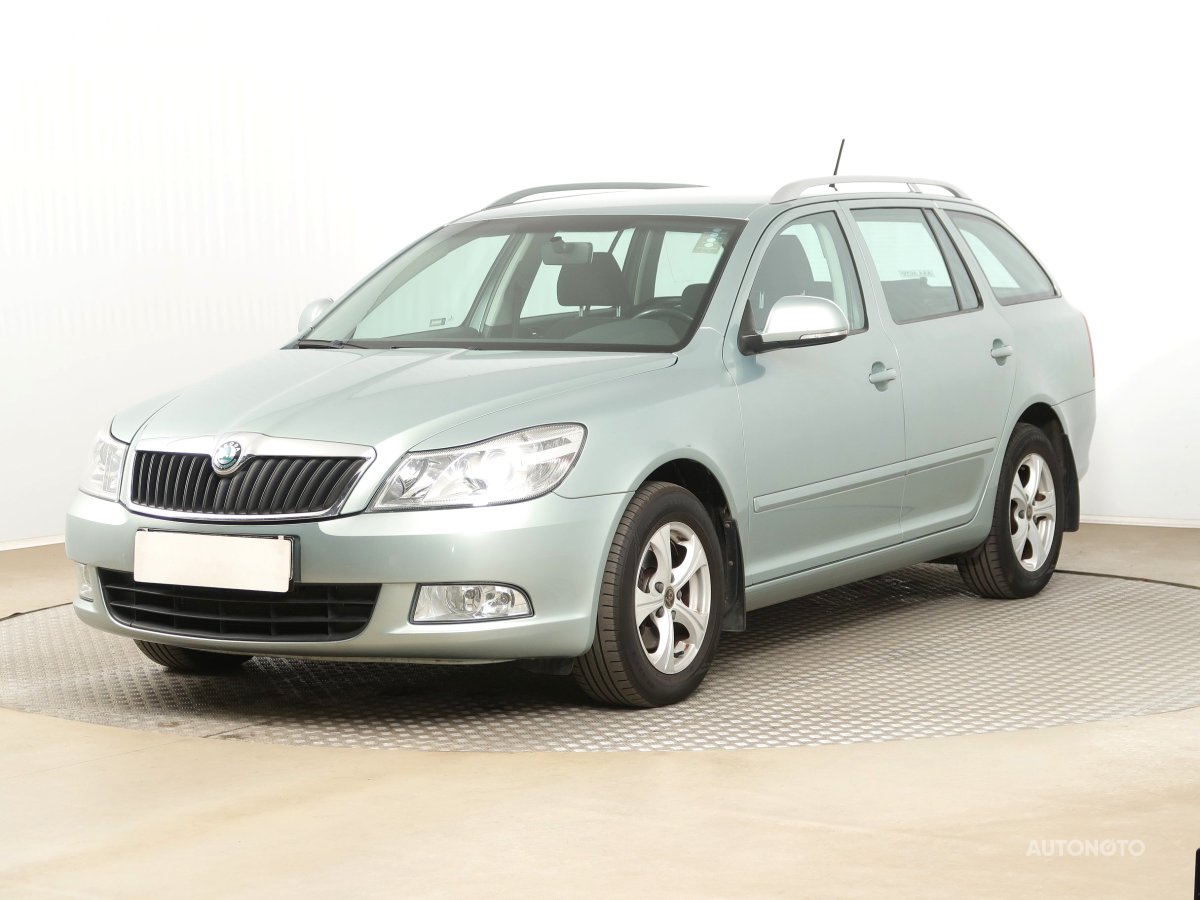 Škoda Octavia, 2011 - pohled č. 3