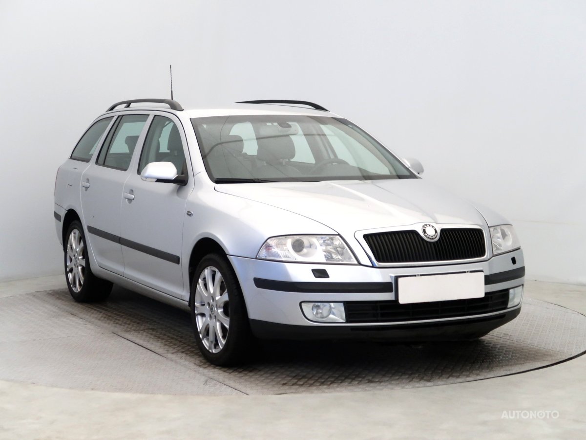 Škoda Octavia, 2008 - celkový pohled