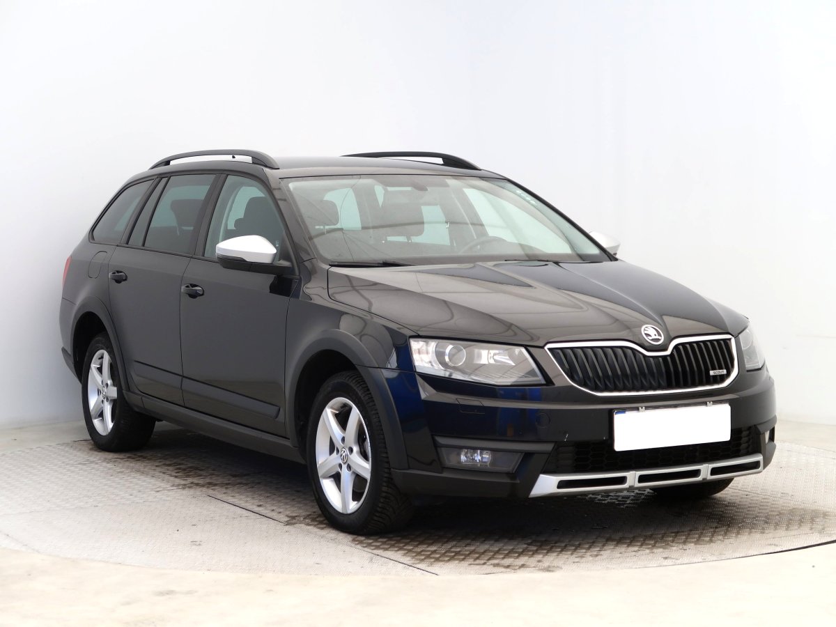 Škoda Octavia Scout, 2014 - celkový pohled