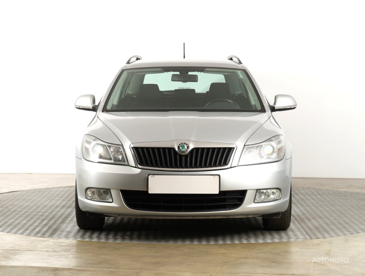 Škoda Octavia, 2011 - pohled č. 2