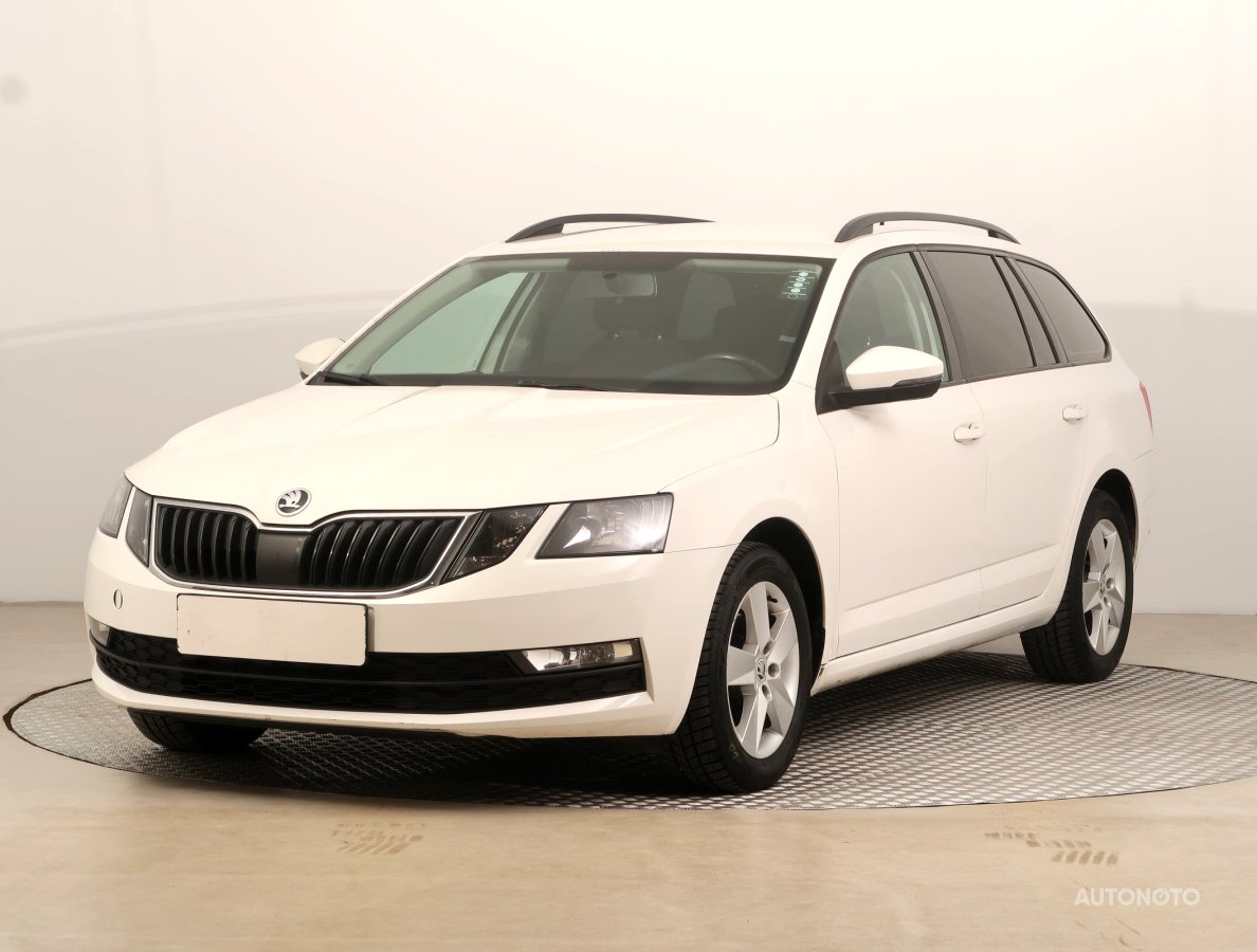 Škoda Octavia, 2017 - pohled č. 3
