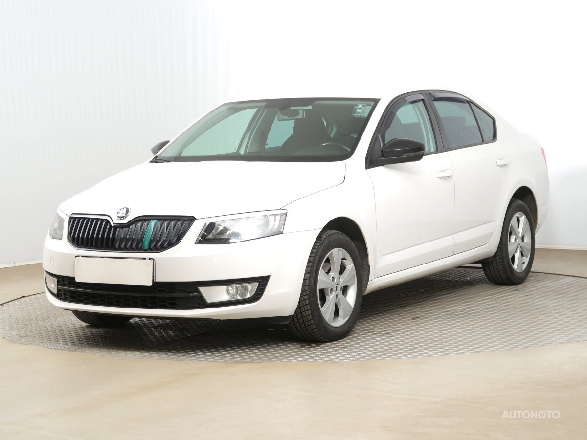 Škoda Octavia, 2015 - pohled č. 3