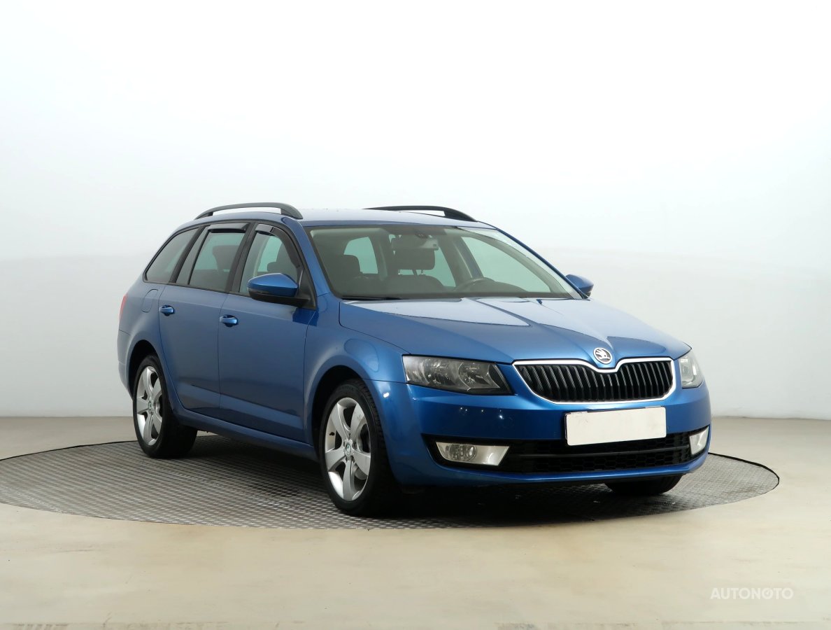 Škoda Octavia, 2013 - celkový pohled