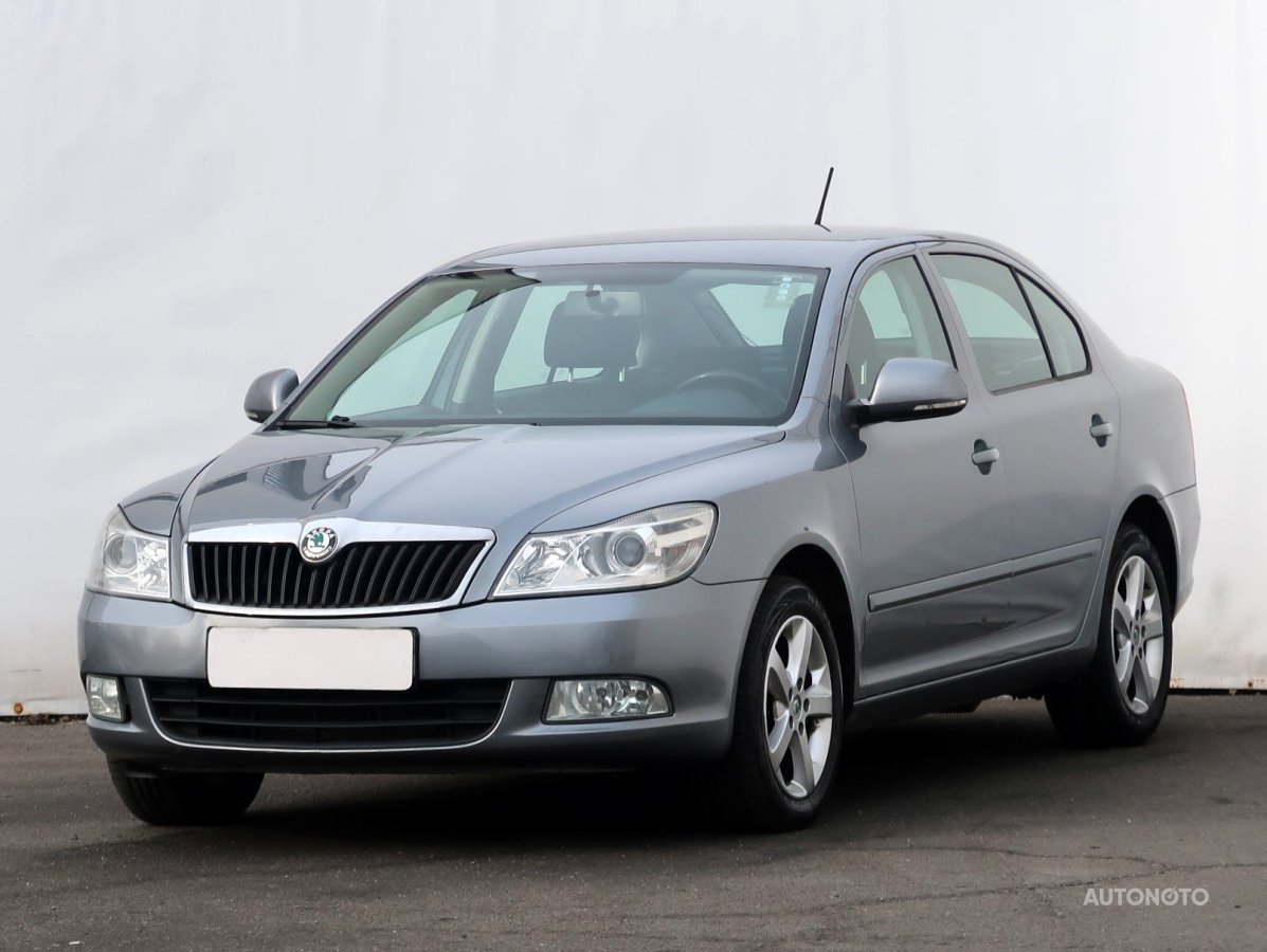 Škoda Octavia, 2012 - pohled č. 3