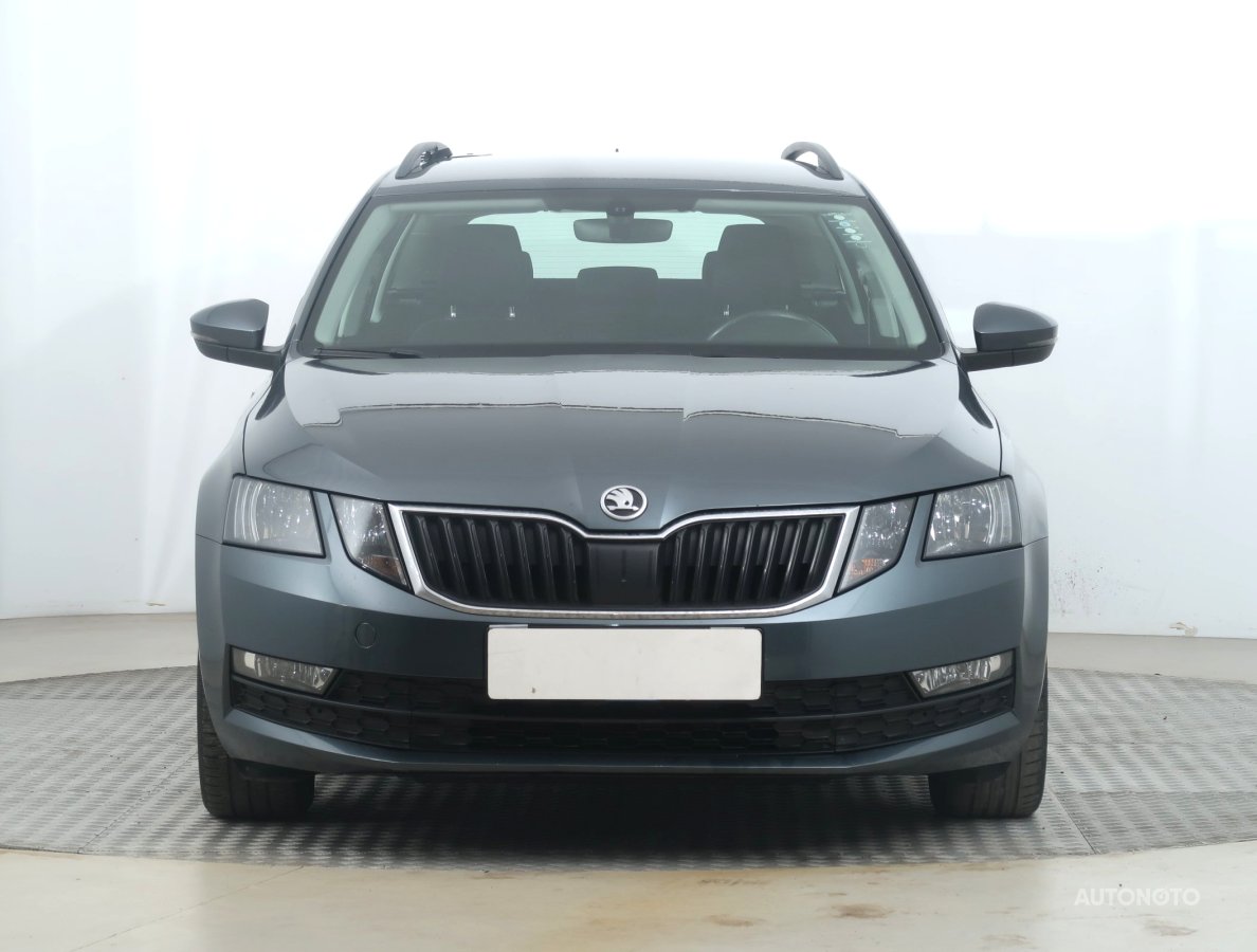 Škoda Octavia, 2017 - pohled č. 2