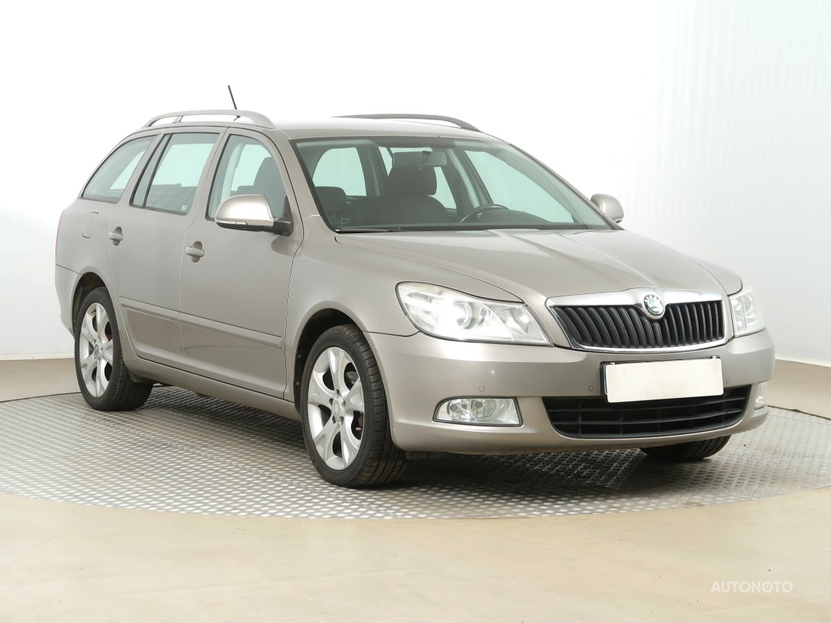 Škoda Octavia, 2011 - celkový pohled