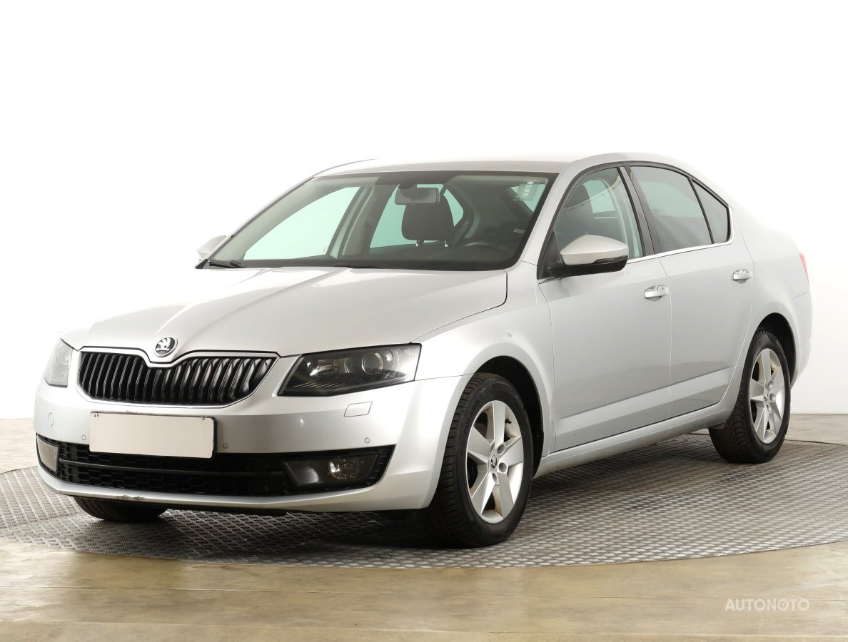 Škoda Octavia, 2015 - pohled č. 3