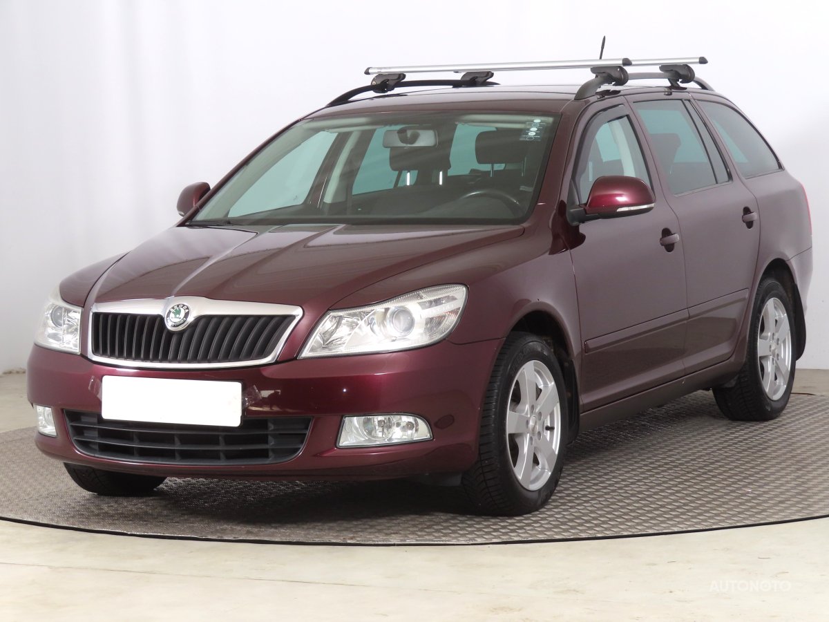 Škoda Octavia, 2011 - pohled č. 3