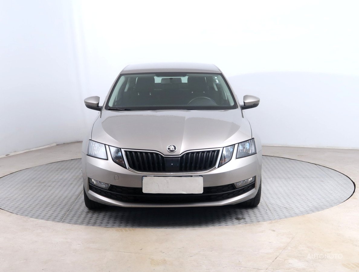 Škoda Octavia, 2017 - pohled č. 2