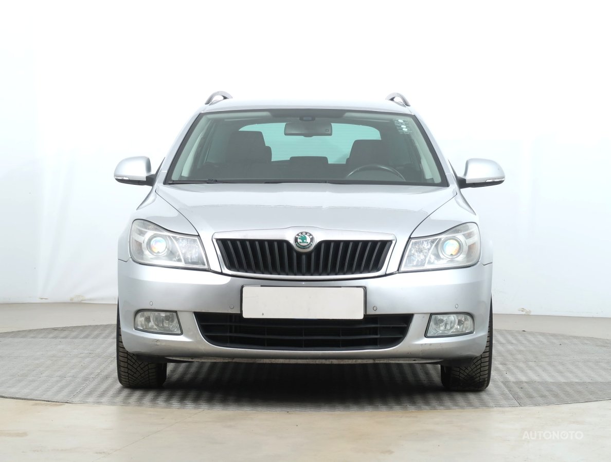 Škoda Octavia, 2012 - pohled č. 2