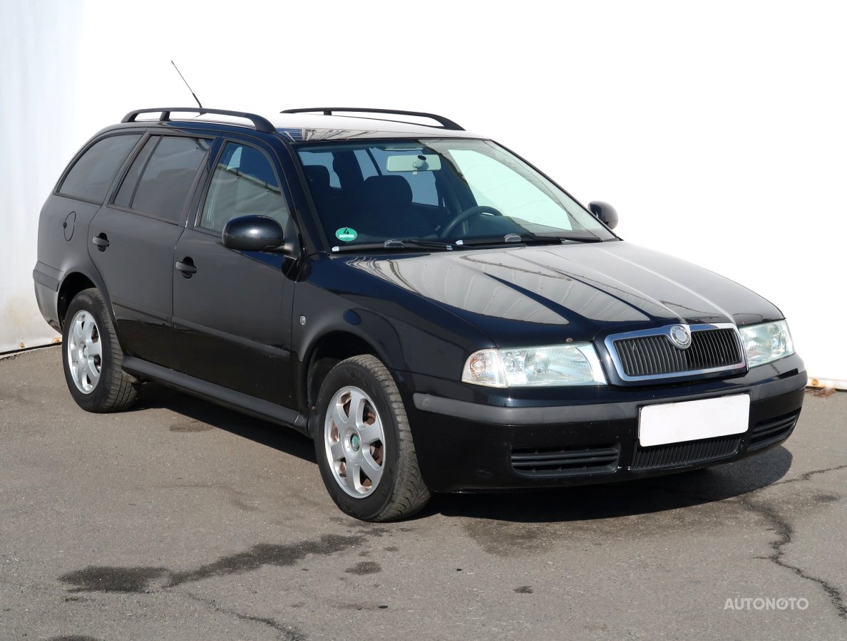 Škoda Octavia, 2010 - celkový pohled