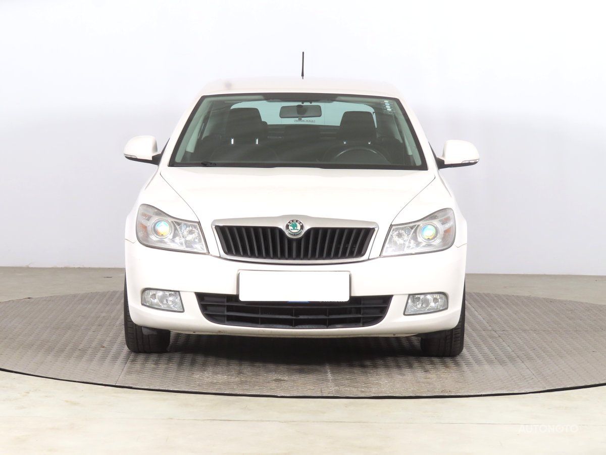 Škoda Octavia, 2011 - pohled č. 2