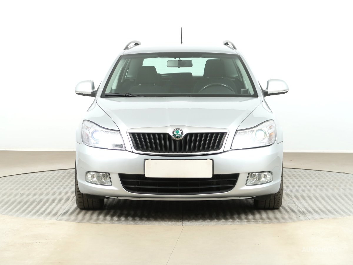 Škoda Octavia, 2011 - pohled č. 2