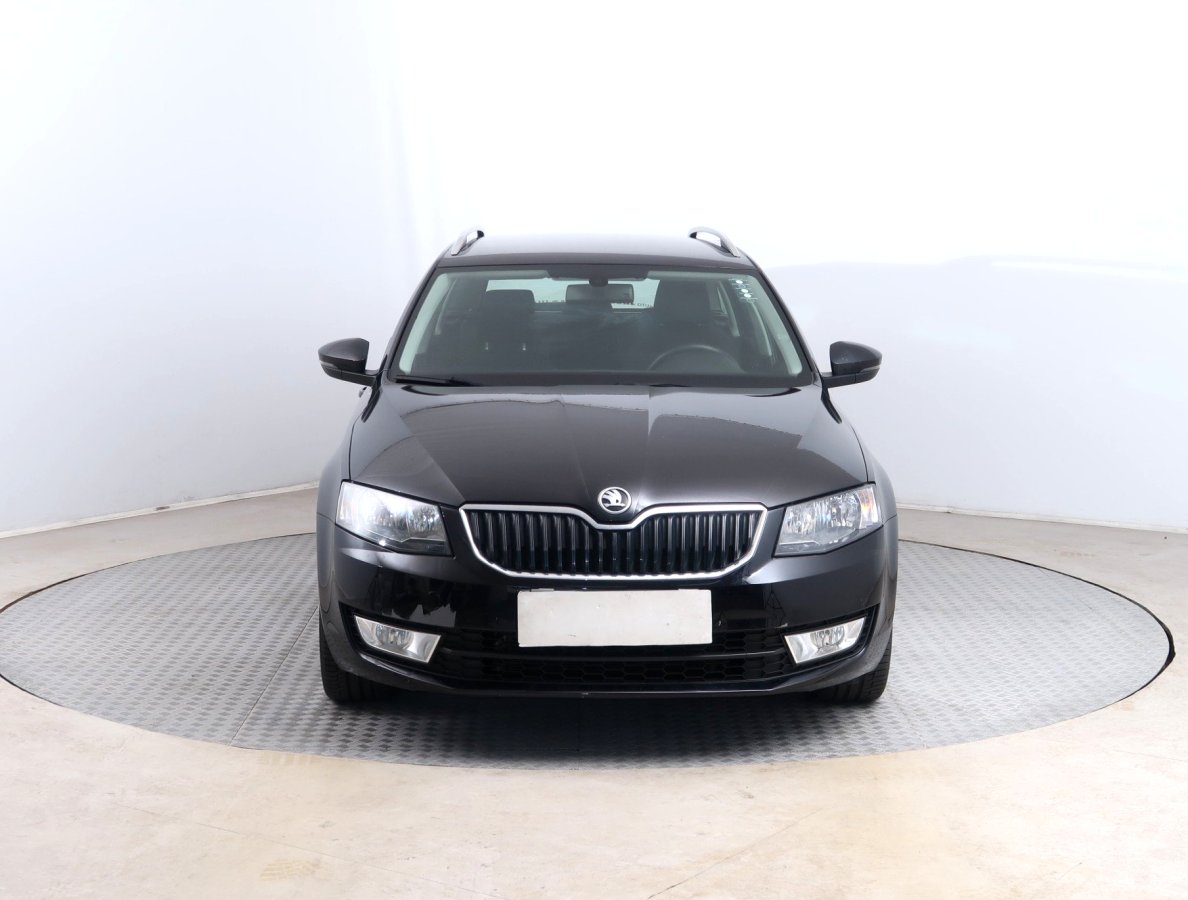 Škoda Octavia, 2015 - pohled č. 2