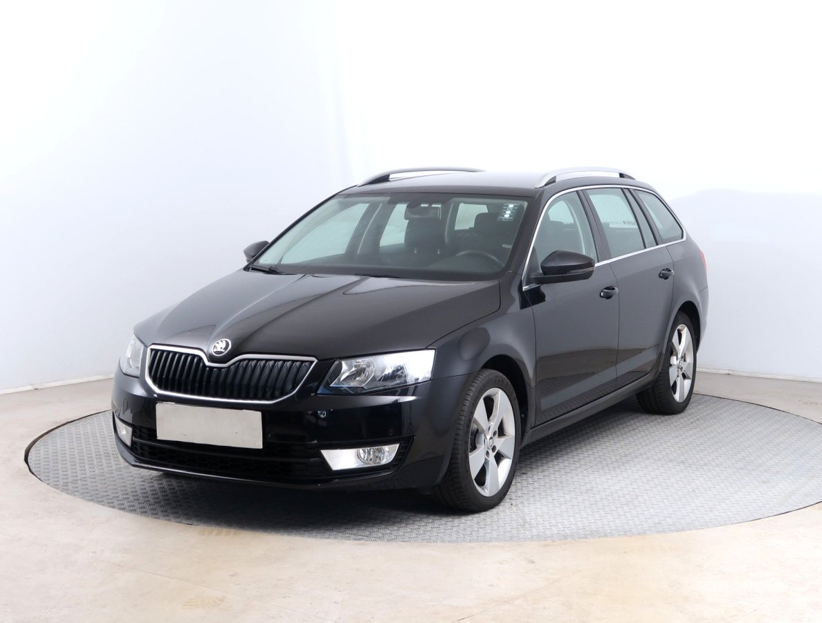 Škoda Octavia, 2015 - pohled č. 3