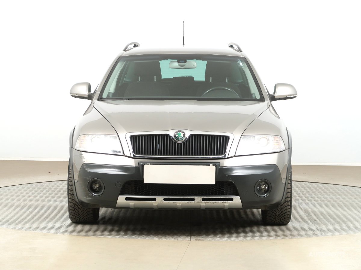 Škoda Octavia, 2009 - pohled č. 2