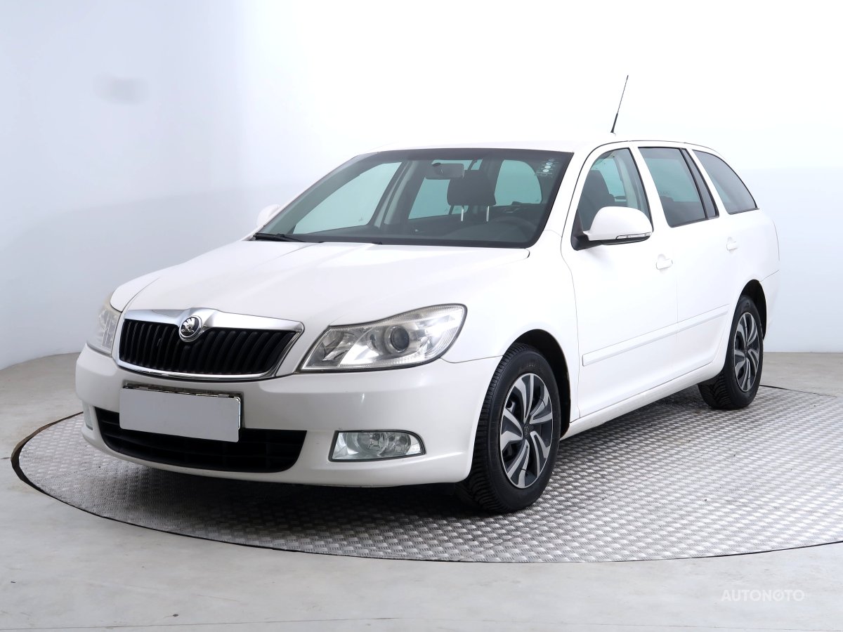 Škoda Octavia, 2009 - pohled č. 3