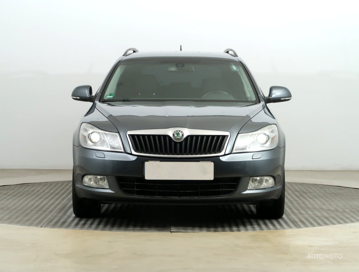 Škoda Octavia, 2009 - pohled č. 2