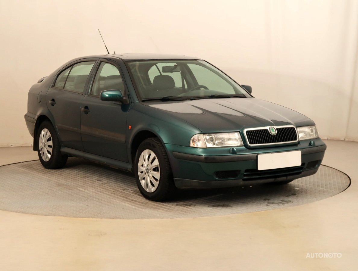 Škoda Octavia, 1998 - celkový pohled
