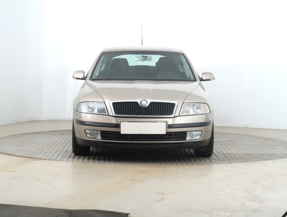 Škoda Octavia, 2006 - pohled č. 2