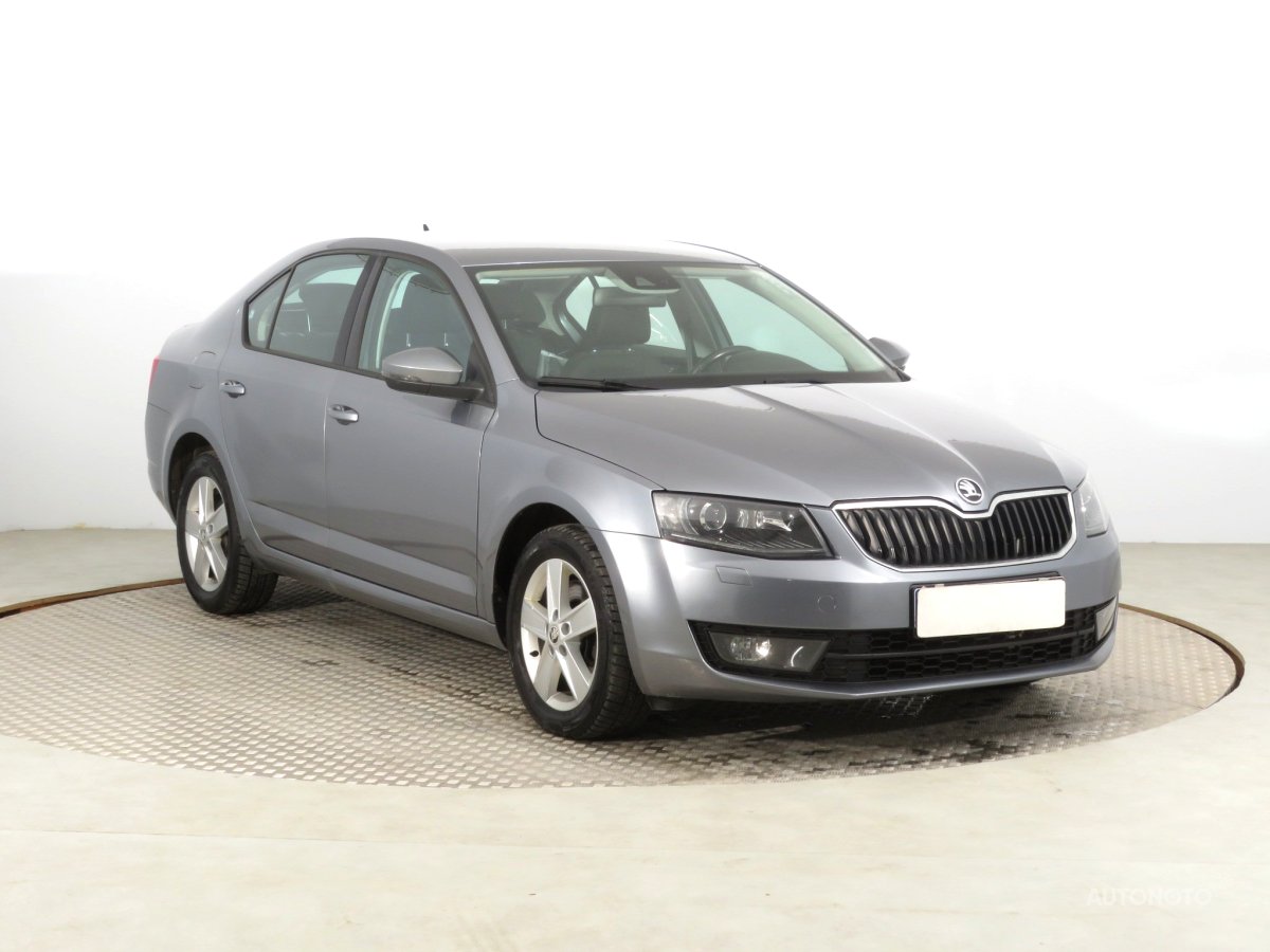 Škoda Octavia, 2013 - celkový pohled