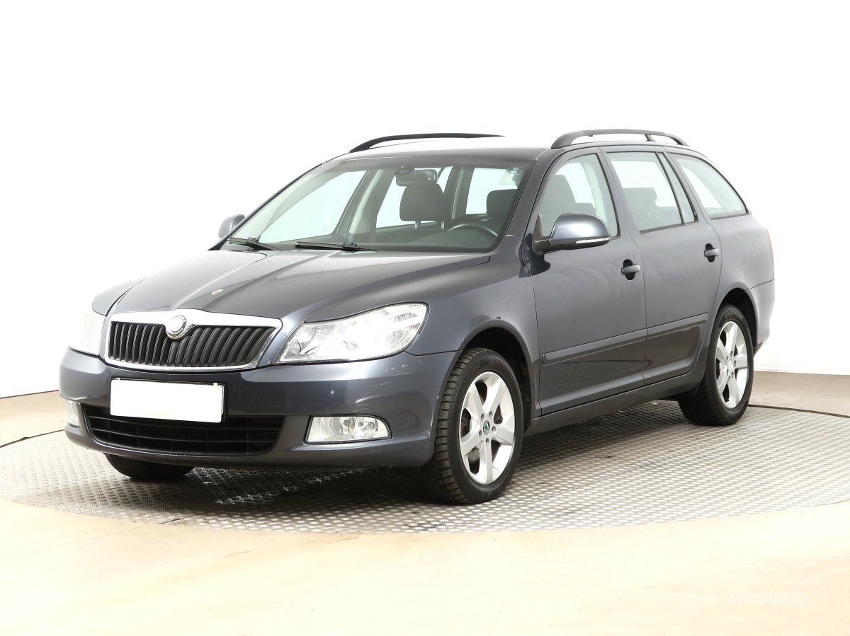 Škoda Octavia, 2009 - pohled č. 3