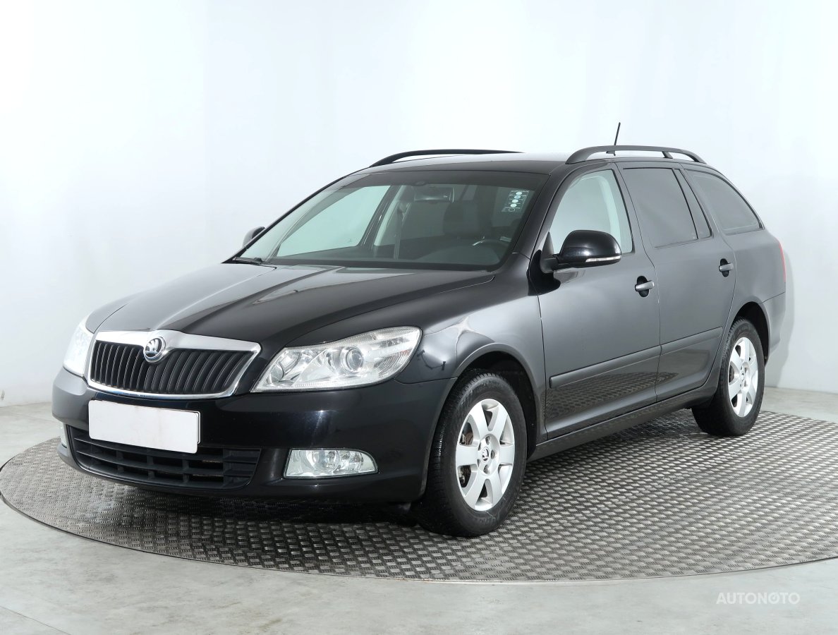 Škoda Octavia, 2011 - pohled č. 3