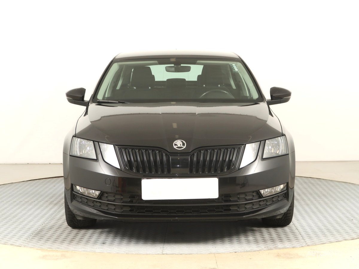 Škoda Octavia, 2020 - pohled č. 2