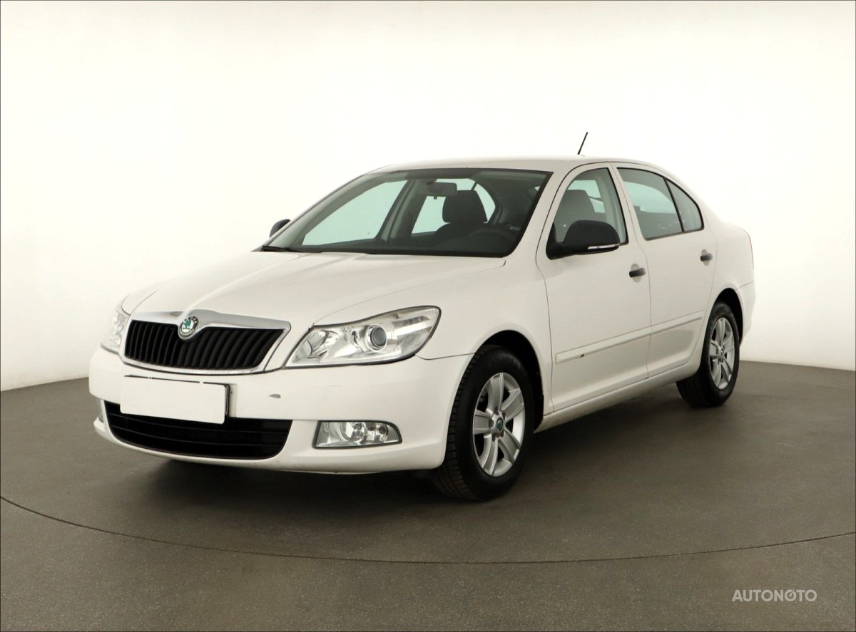Škoda Octavia, 2011 - pohled č. 3
