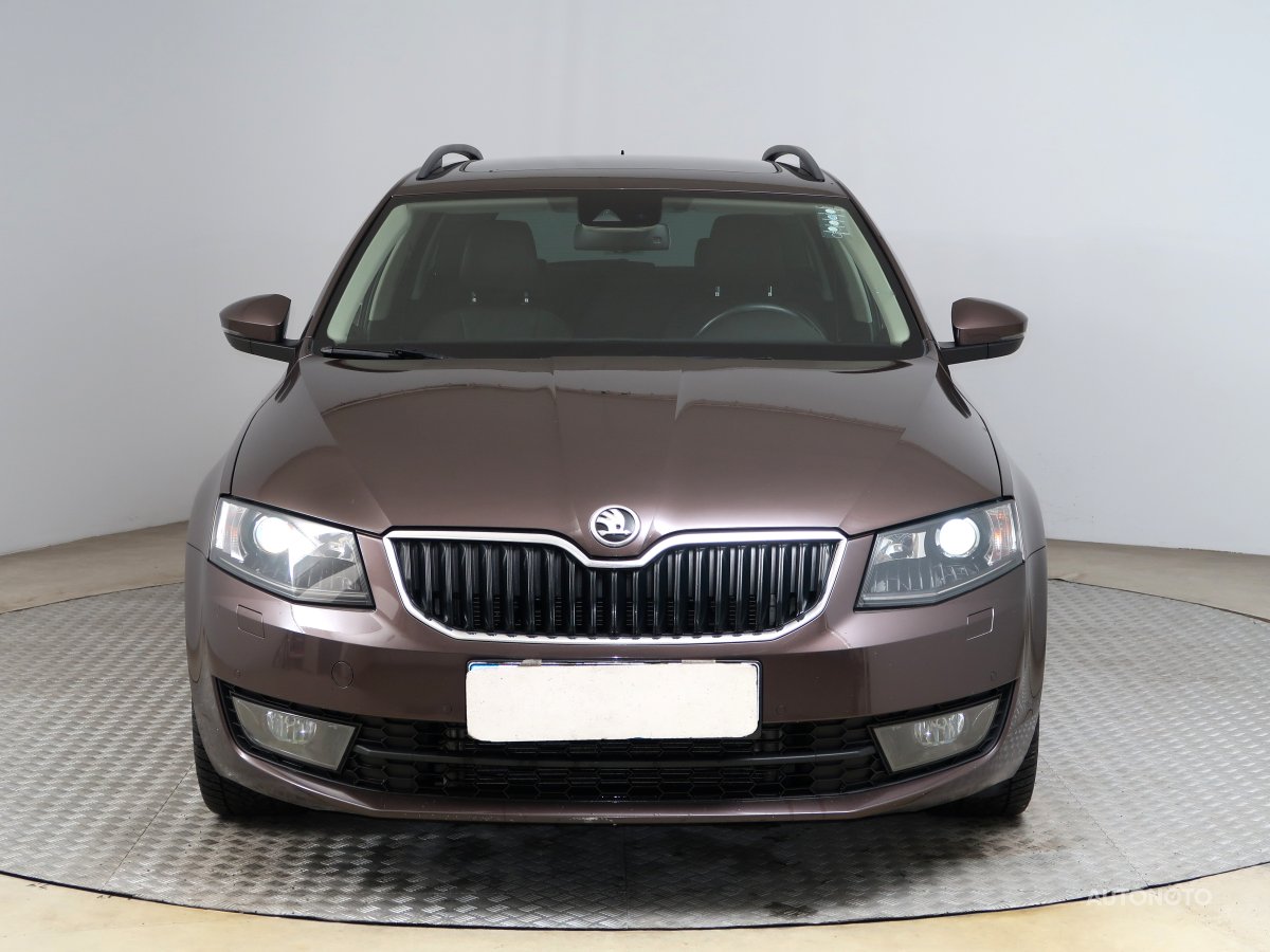 Škoda Octavia, 2015 - pohled č. 2